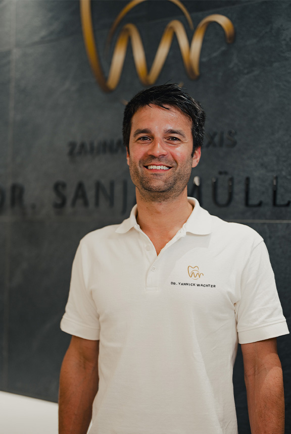 Dr. Yannick Wachter